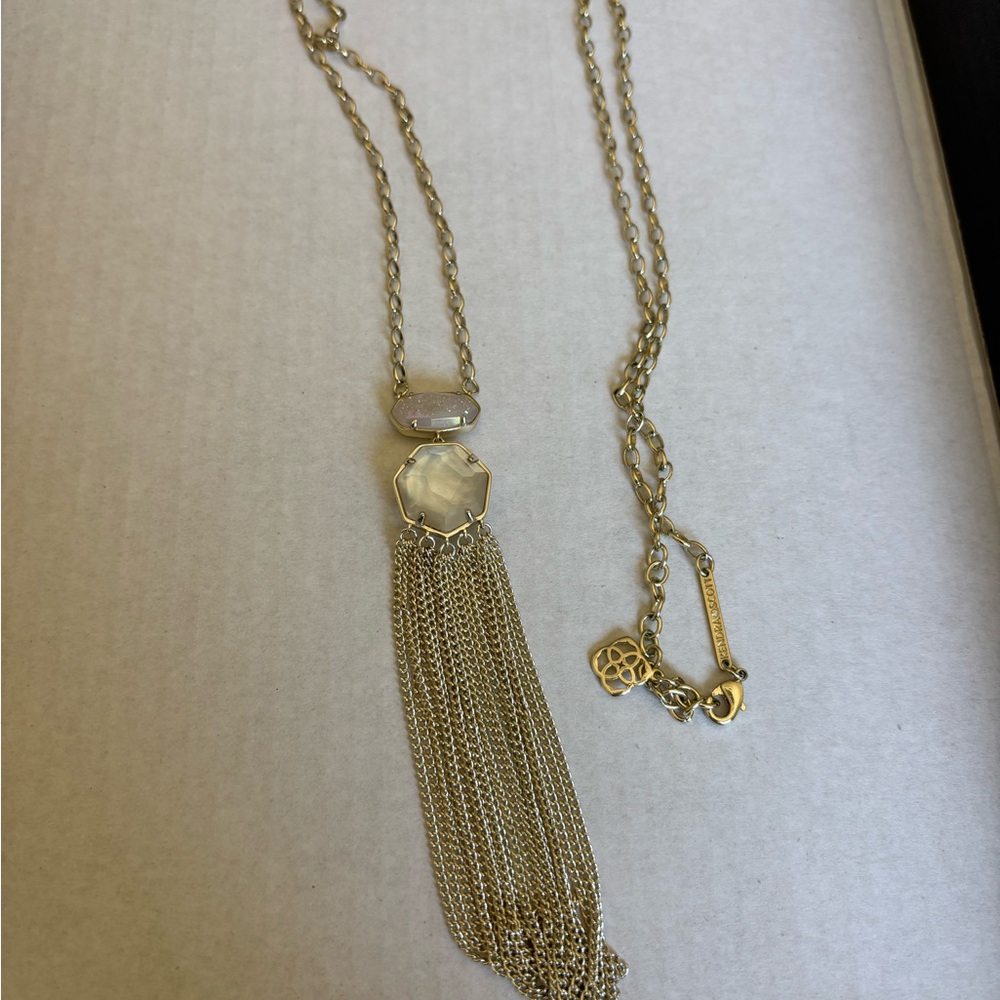 EUC Kendra Scott Tae Gold Pendant Necklace in Iridescent Drusy